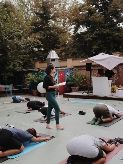 Mango Yoga Collective - Community di Yoga per Studenti & Insegnanti - TORINO