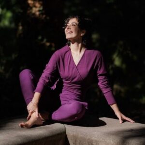 mango yoga collective community torino